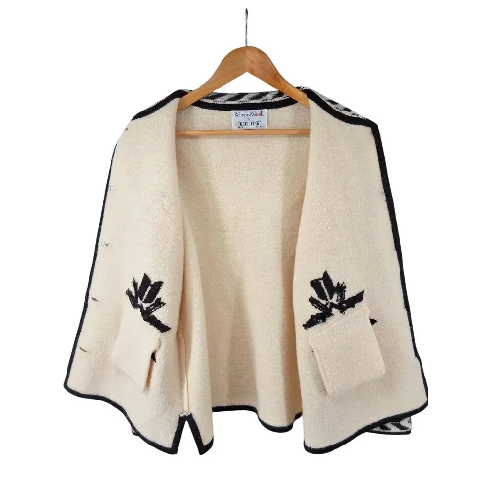 Vintage WondraWool Cream Wool Embroidered Toggle Cardigan Sweater Size L‎